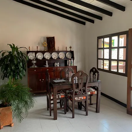 Casa Linda Jardin Apartment Exterior photo