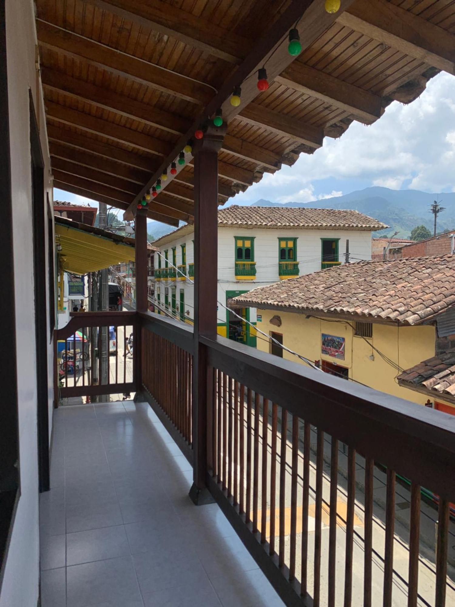 Casa Linda * Jardin